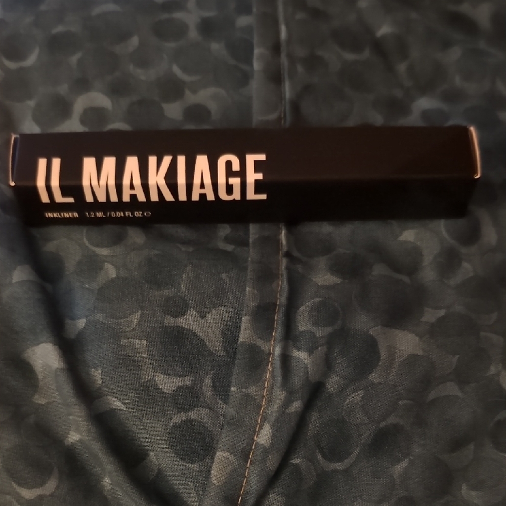 IL MAKIAGE Black Inkliner
